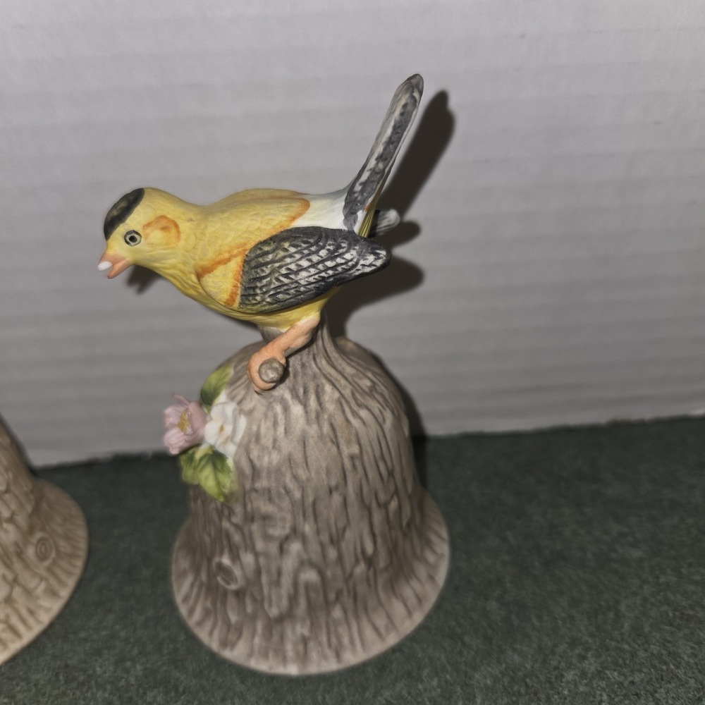 Lot of 3 Towle Bird Bells  Owl, GoldFinch, Bluejay Fine Bone China - Picture 5 of 16
